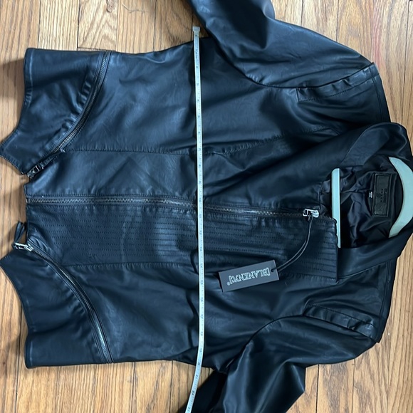 Women’s black leather moto jacket size XL. NWT. - Picture 7 of 7